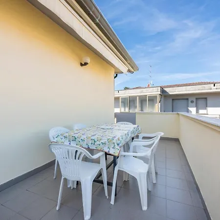 Residenza Tirrenia By Mmega Apartment Marina di Massa