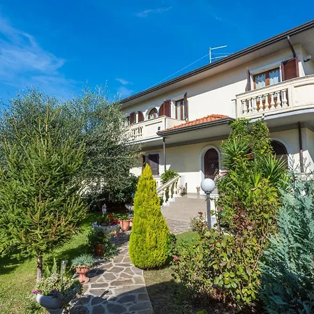 Residenza Tirrenia By Mmega Apartment Marina di Massa