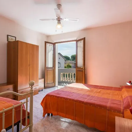 Apartman Residenza Tirrenia By Mmega *