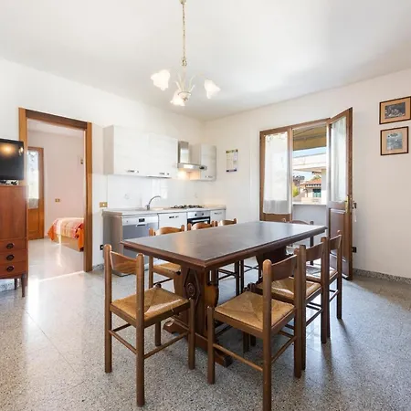 Residenza Tirrenia By Mmega Marina di Massa