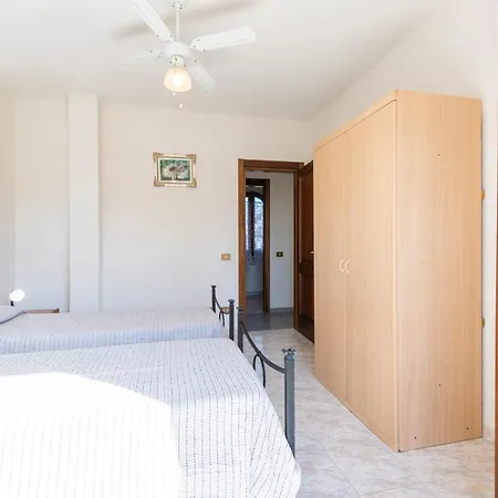 Apartment Residenza Tirrenia By Mmega *